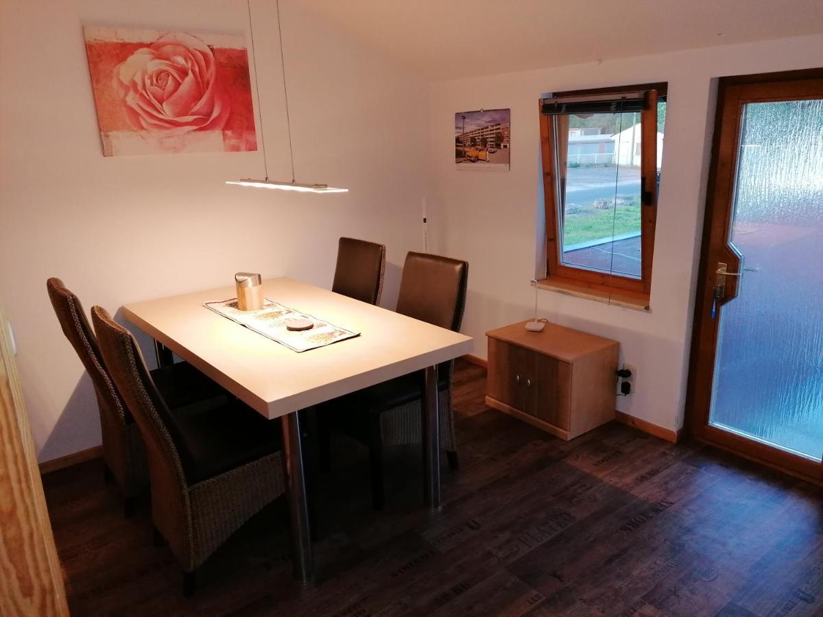 Wohnung Am Stadtrand Von Eisenach Luaran gambar